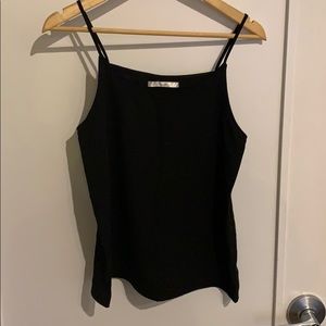 Nosbyn black tank top size S